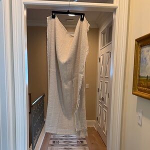 La Bottega Di Brunella Cream Woven scarf